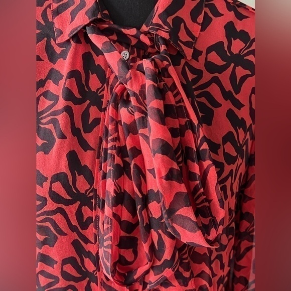 J. CREW COLLECTION Silk "Secretary Ribbon" Blousesz 2 - Picture 6 of 9